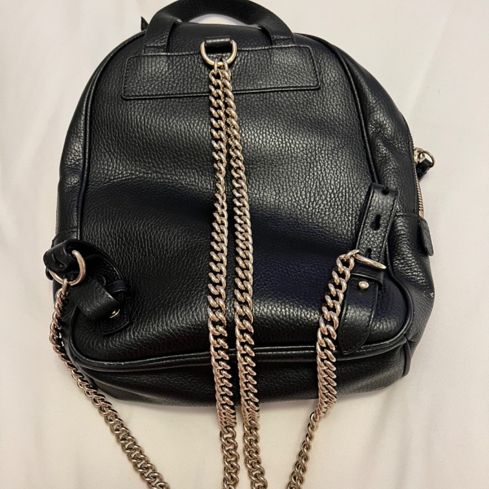 Gucci Pebbled Calfskin Soho Chain Backpack- BLACK - Picture 2 of 6